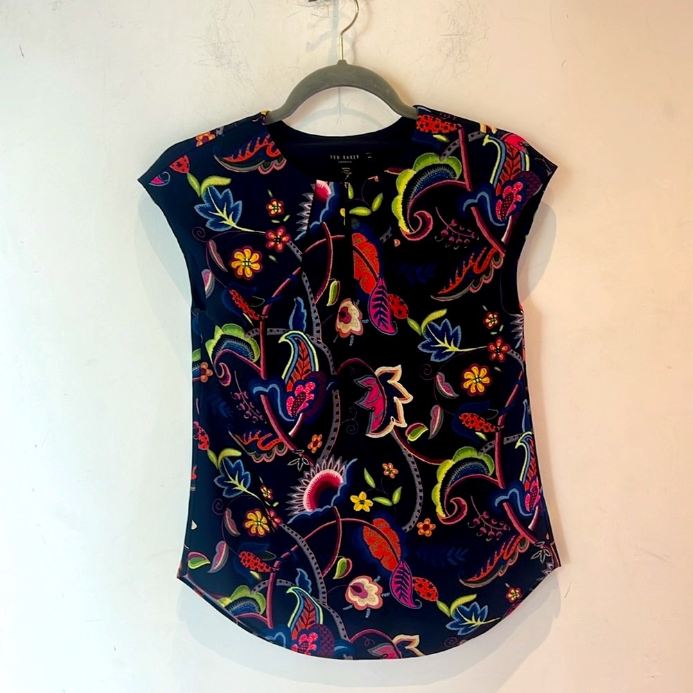 Ted Baker London Navy Colorful Floral Print Top Sleeveless Keyhole Small